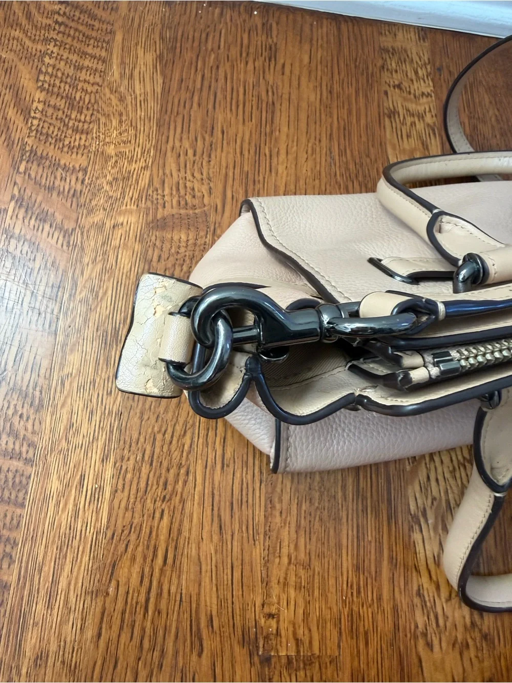 Coach Swagger 27 Satchel